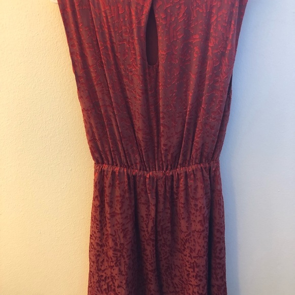 Beautiful red cut velvet mini dress - Picture 4 of 4